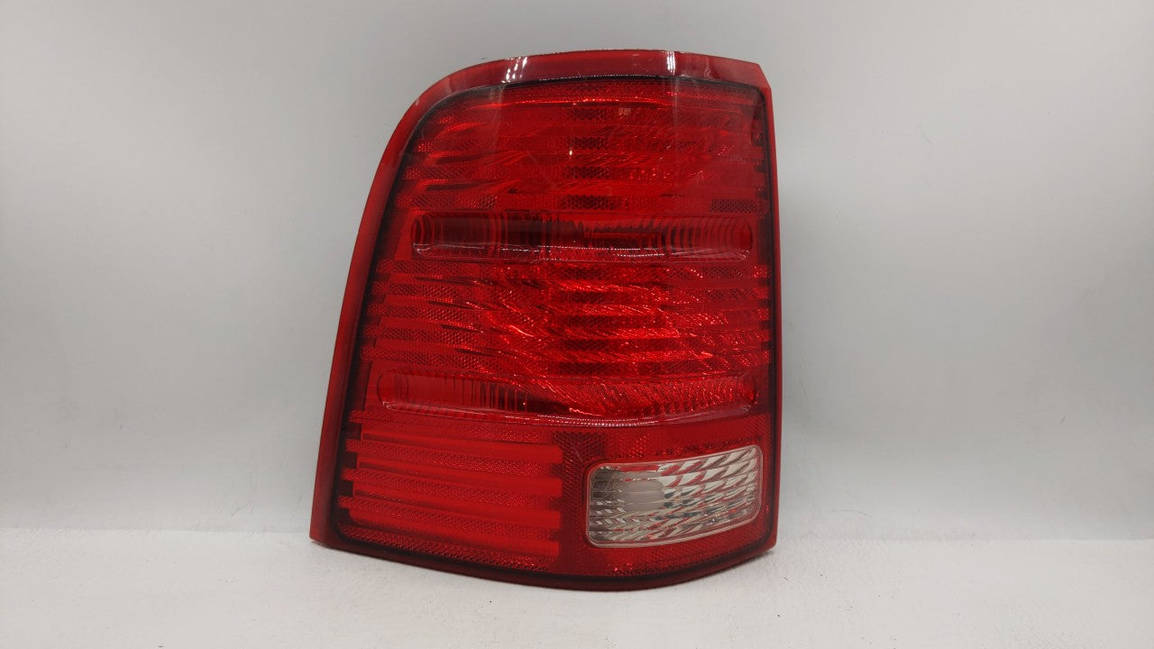 2002-2005 Ford Explorer Tail Light Assembly Driver Left OEM P/N:1L2X-13B505-B Fits 2002 2003 2004 2005 OEM Used Auto Parts - Oemusedautoparts1.com