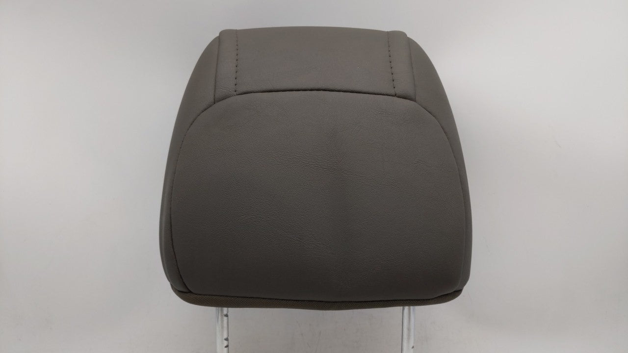 2005-2010 Jeep Grand Cherokee Headrest Head Rest Front Driver Passenger Seat Fits 2005 2006 2007 2008 2009 2010 OEM Used Auto Parts - Oemusedautoparts1.com