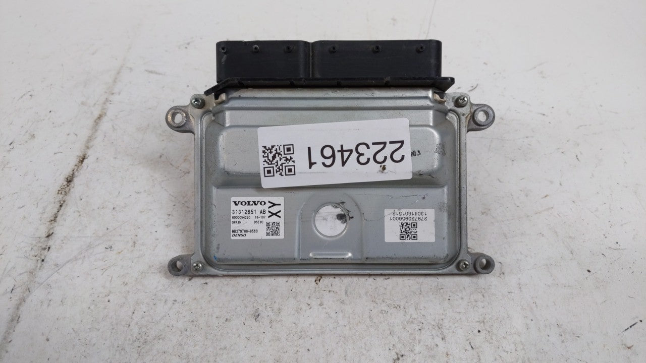 2014-2016 Volvo S60 PCM Engine Computer ECU ECM PCU OEM P/N:31312651AB Fits 2014 2015 2016 OEM Used Auto Parts - Oemusedautoparts1.com