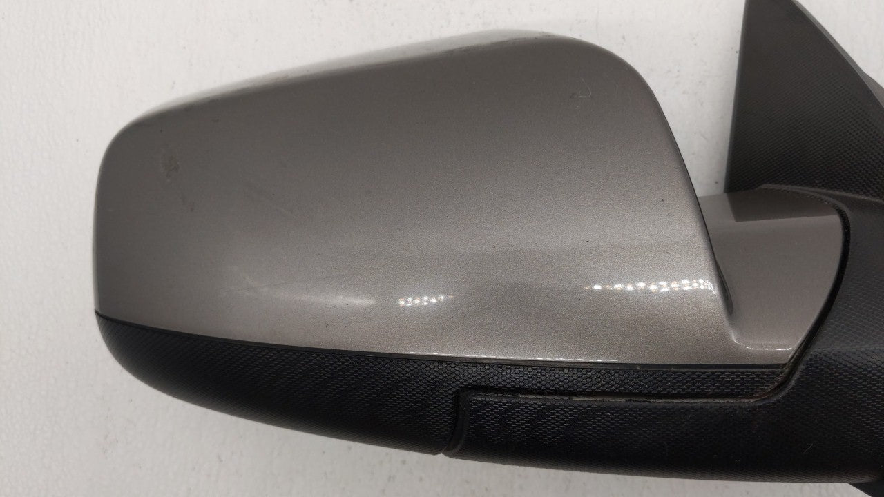 2010-2011 Chevrolet Equinox Side Mirror Replacement Driver Left View Door Mirror P/N:20858728 20858720 Fits 2010 2011 OEM Used Auto Parts - Oemusedautoparts1.com