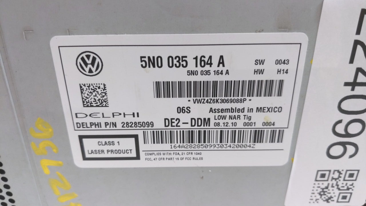 2009-2017 Volkswagen Tiguan Radio AM FM Cd Player Receiver Replacement P/N:1K0 035 180 AC 5N0 035 164 A Fits OEM Used Auto Parts - Oemusedautoparts1.com