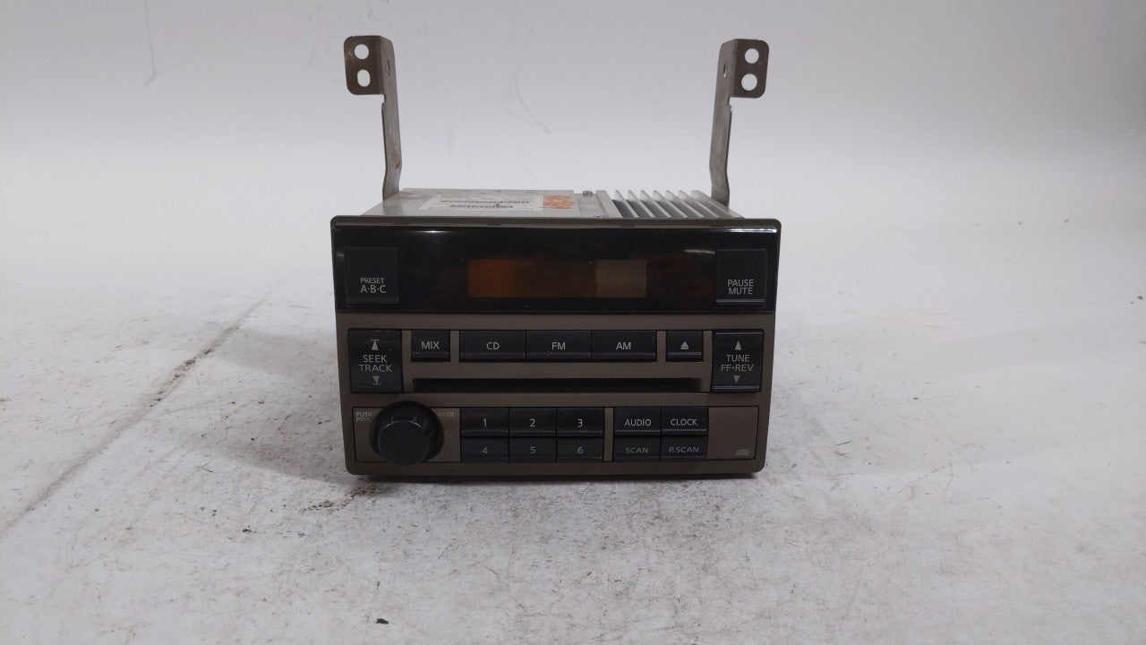 2005-2006 Nissan Altima Radio AM FM Cd Player Receiver Replacement P/N:28185 ZB10B 28185 ZB00B Fits 2005 2006 OEM Used Auto Parts - Oemusedautoparts1.com