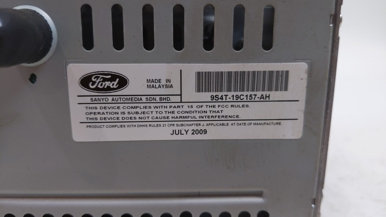 2010-2011 Ford Focus Radio AM FM Cd Player Receiver Replacement P/N:9S4T-19C869-BJ 9S4T-19C157-AH Fits 2010 2011 OEM Used Auto Parts - Oemusedautoparts1.com