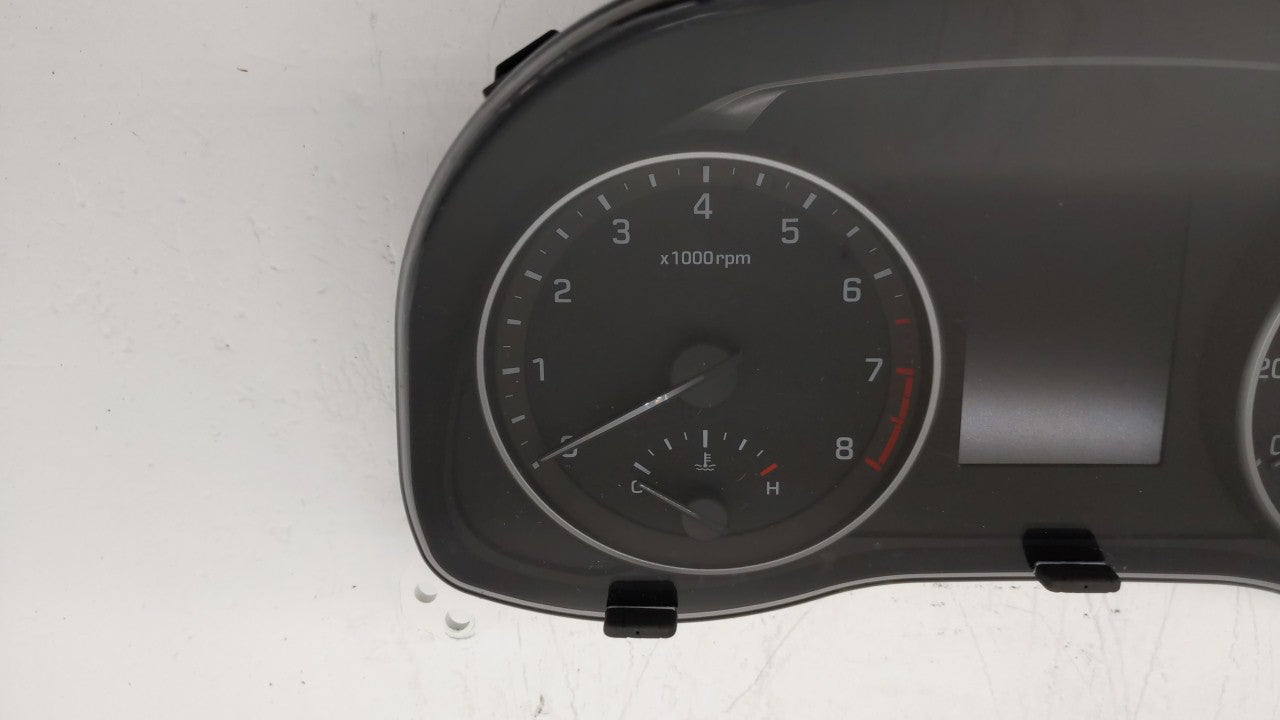 2017-2018 Hyundai Elantra Instrument Cluster Speedometer Gauges P/N:94001-F3011 94001-F3010 Fits 2017 2018 OEM Used Auto Parts - Oemusedautoparts1.com