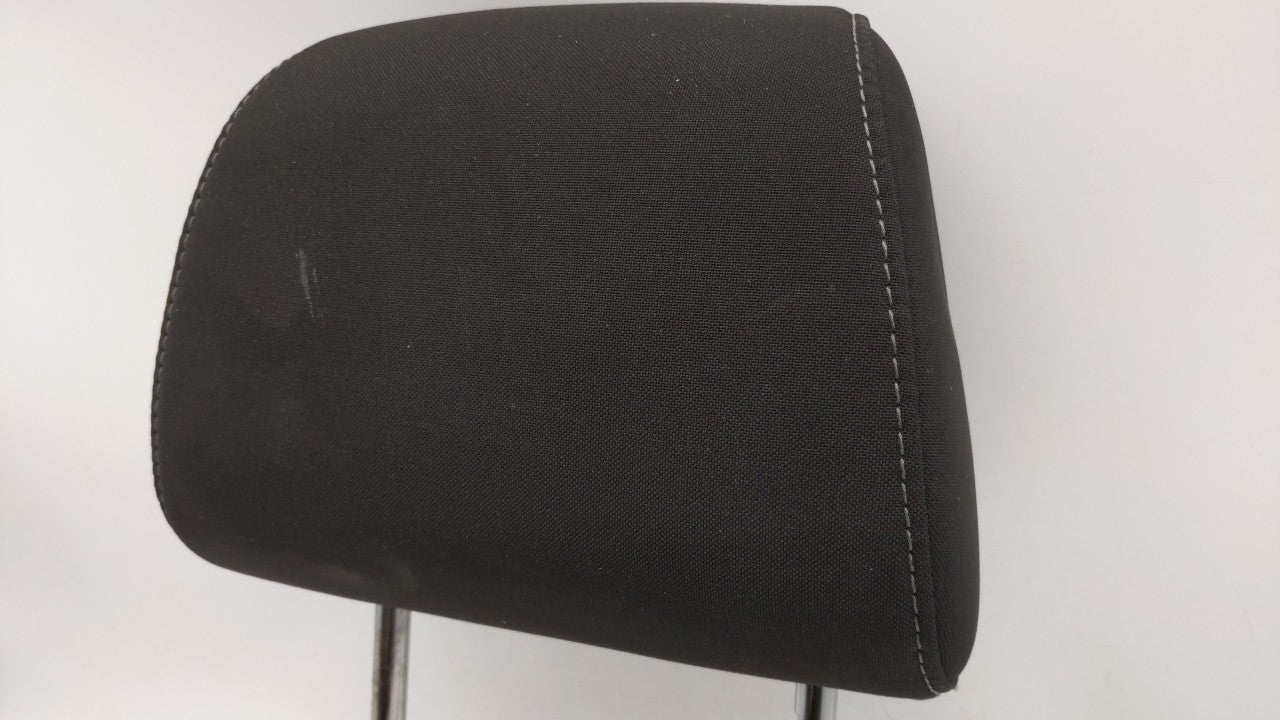 2015-2018 Ford Focus Headrest Head Rest Front Driver Passenger Seat Fits 2015 2016 2017 2018 OEM Used Auto Parts - Oemusedautoparts1.com