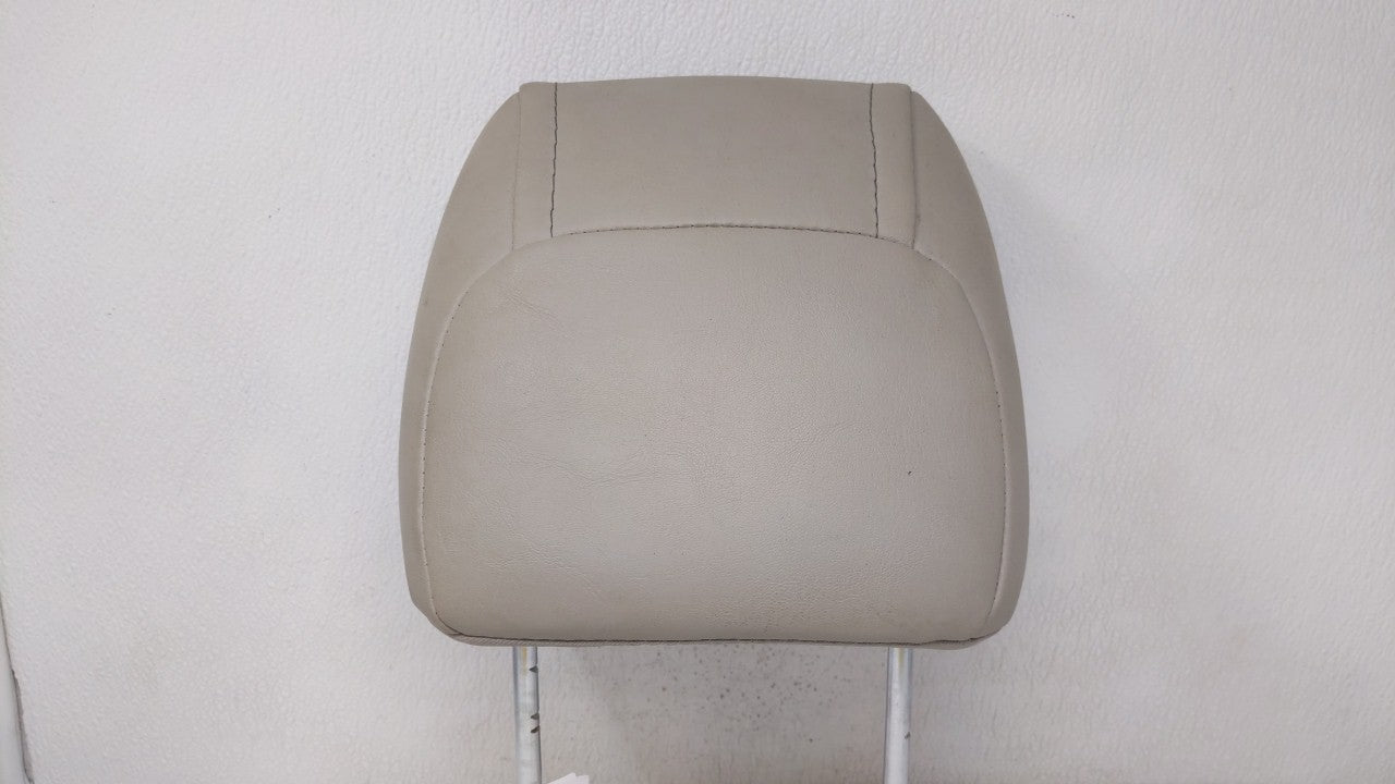 2005-2010 Jeep Grand Cherokee Headrest Head Rest Front Driver Passenger Seat Fits 2005 2006 2007 2008 2009 2010 OEM Used Auto Parts - Oemusedautoparts1.com