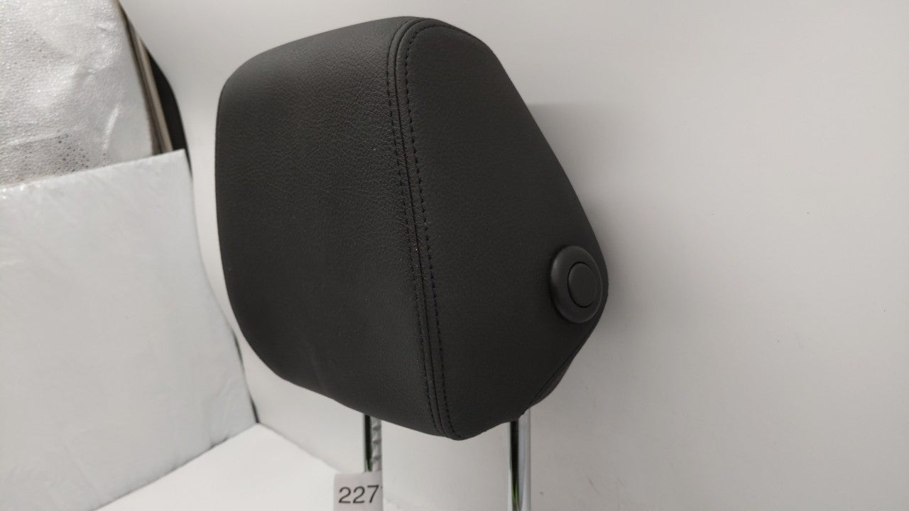 2012-2018 Bmw 320i Headrest Head Rest Front Driver Passenger Seat Fits 2012 2013 2014 2015 2016 2017 2018 2019 OEM Used Auto Parts - Oemusedautoparts1.com