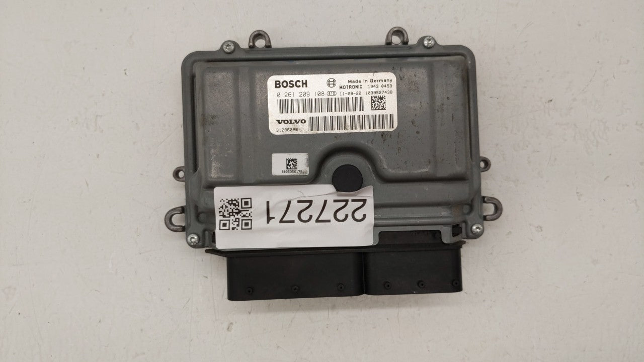 2012 Volvo S60 PCM Engine Computer ECU ECM PCU OEM P/N:0 261 209 108 31286086 Fits OEM Used Auto Parts - Oemusedautoparts1.com