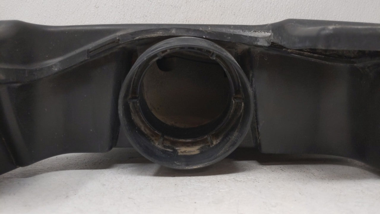 2002-2003 Dodge Ram 1500 Air Cleaner Intake-duct Hose Tube 227460 - Oemusedautoparts1.com