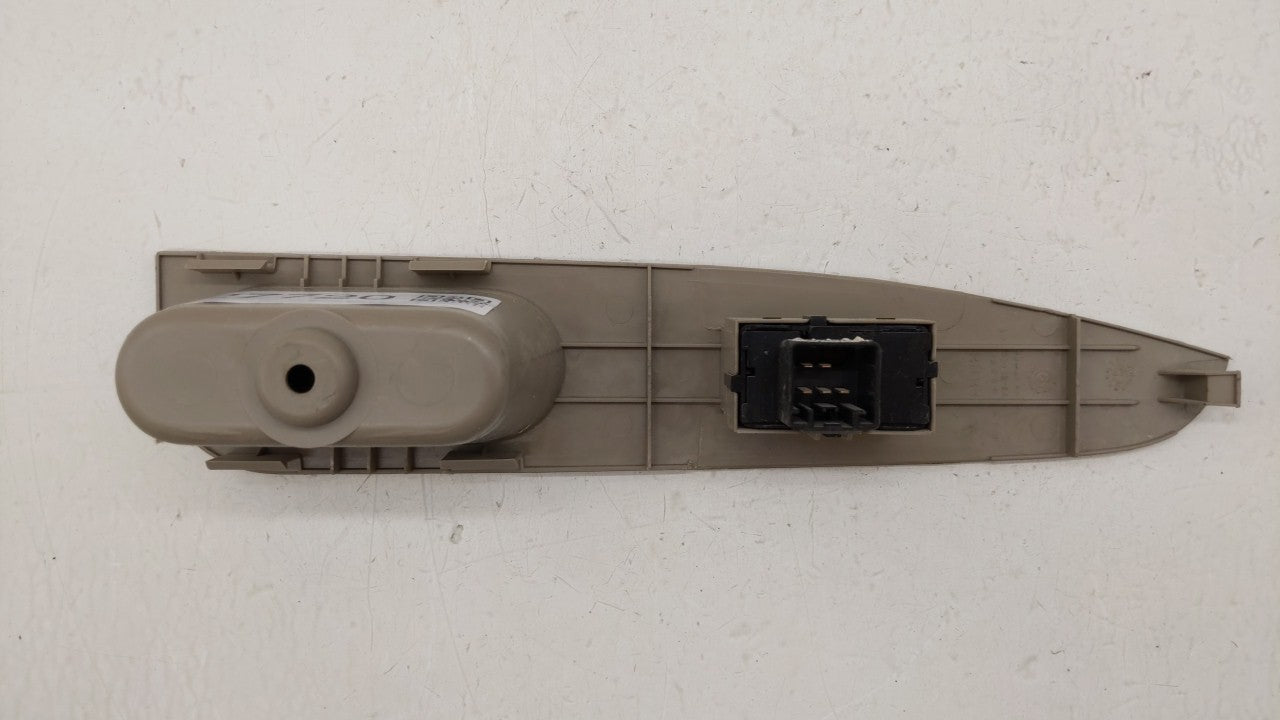 2007 Ford Fusion Passeneger Right Rear Power Window Switch - Oemusedautoparts1.com