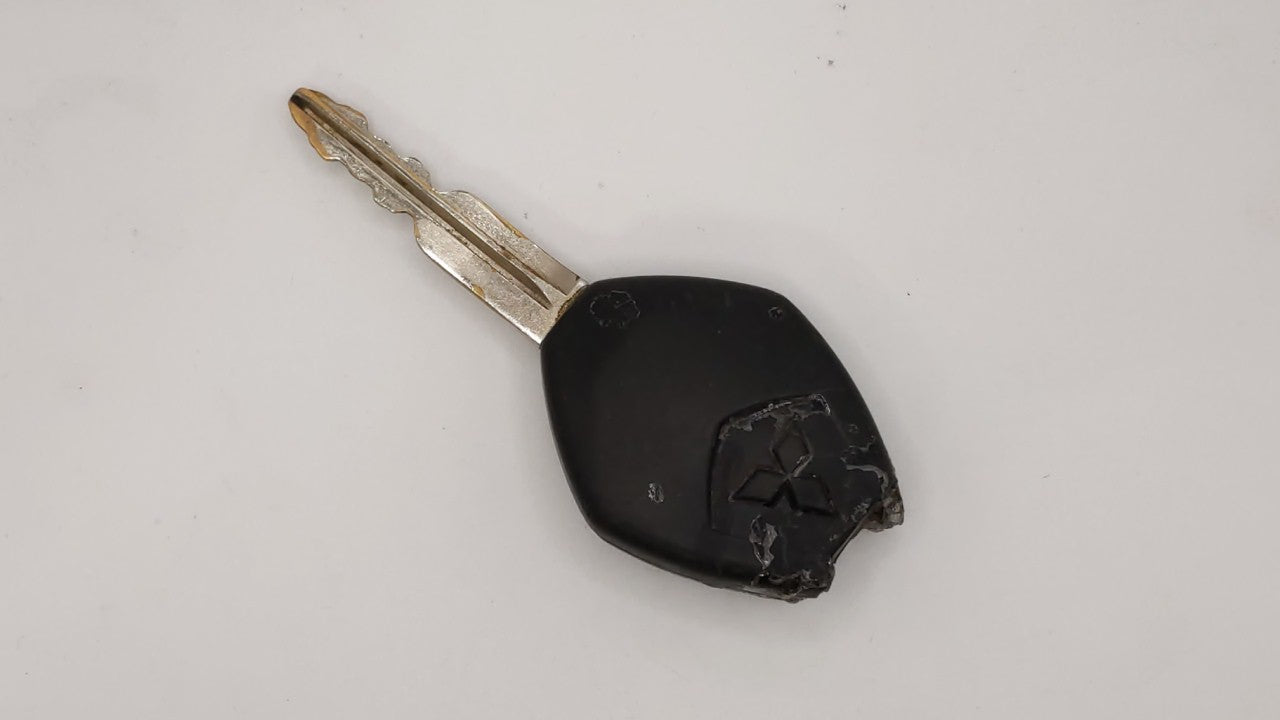 Mitsubishi Outlander Keyless Entry Remote Fob OUCG8D-625M-A 3 buttons - Oemusedautoparts1.com