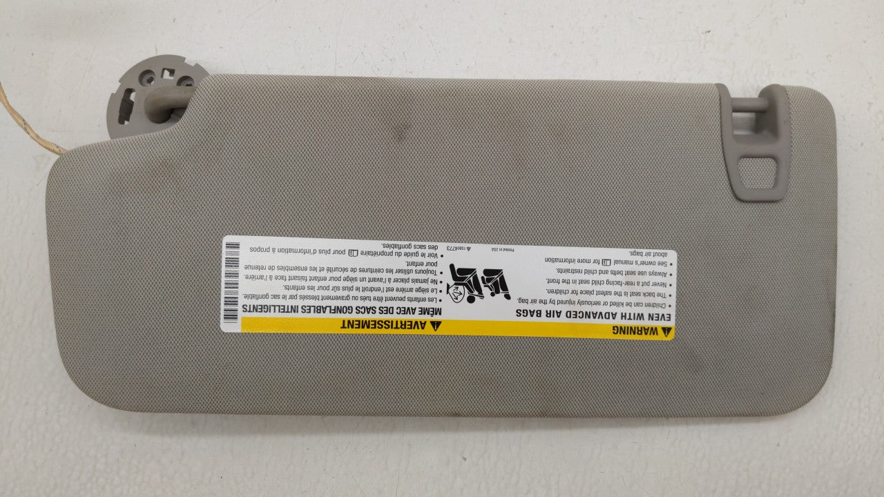 2010-2017 Chevrolet Equinox Sun Visor Shade Replacement Passenger Right Mirror Fits 2010 2011 2012 2013 2014 2015 2016 2017 OEM Used Auto Parts - Oemusedautoparts1.com