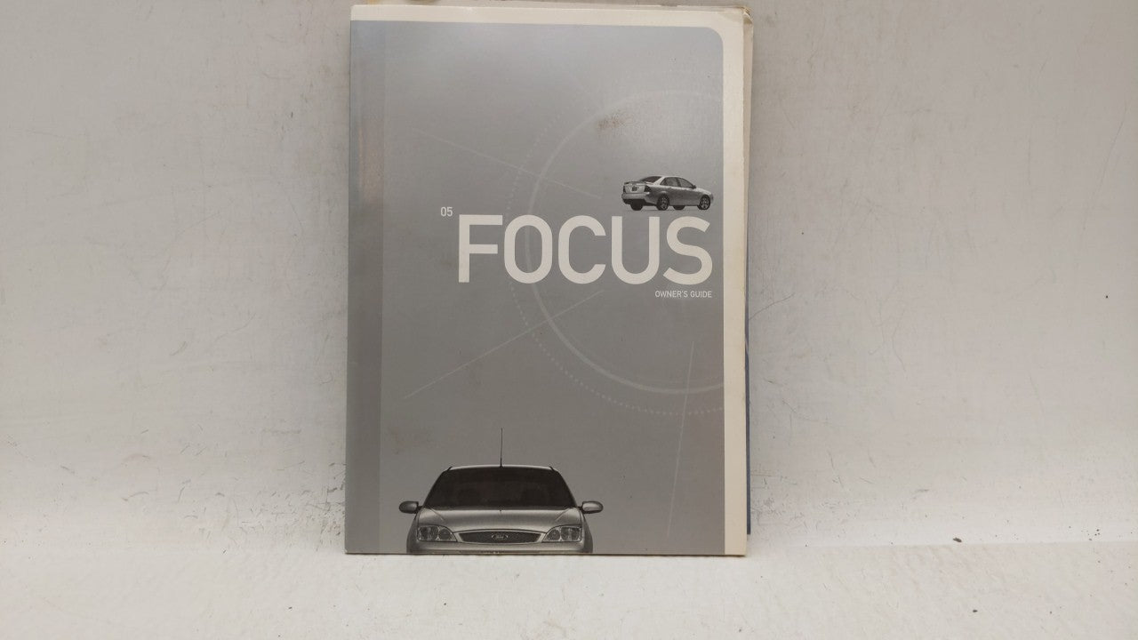 2004 Ford Focus Owners Manual Book Guide OEM Used Auto Parts - Oemusedautoparts1.com