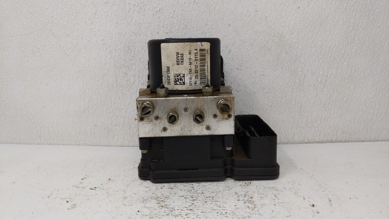 2014-2017 Honda Odyssey ABS Pump Control Module Replacement P/N:57110-TK8-A610-M1 57110-TK8-A630-M1 Fits 2014 2015 2016 2017 OEM Used Auto Parts - Oemusedautoparts1.com