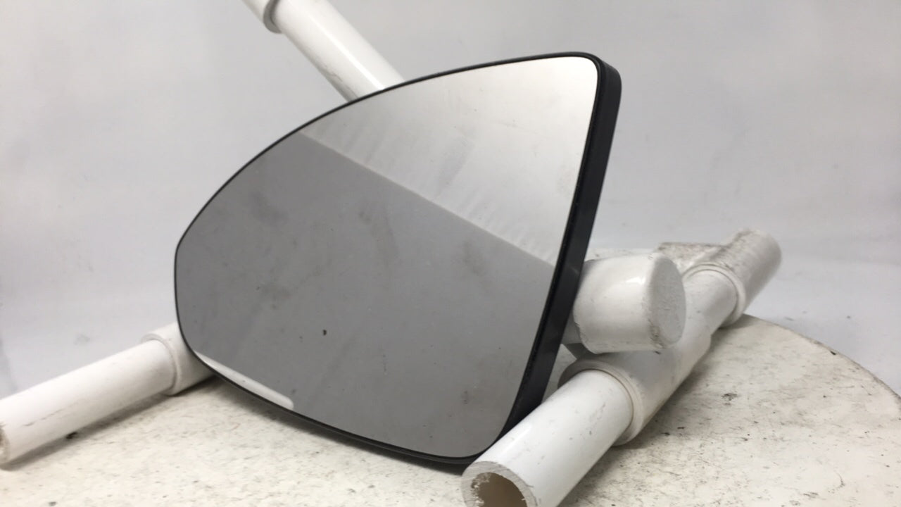 2011 Chevrolet Cruze Side Mirror Replacement Driver Left View Door Mirror P/N:2622.34.031 Fits OEM Used Auto Parts - Oemusedautoparts1.com