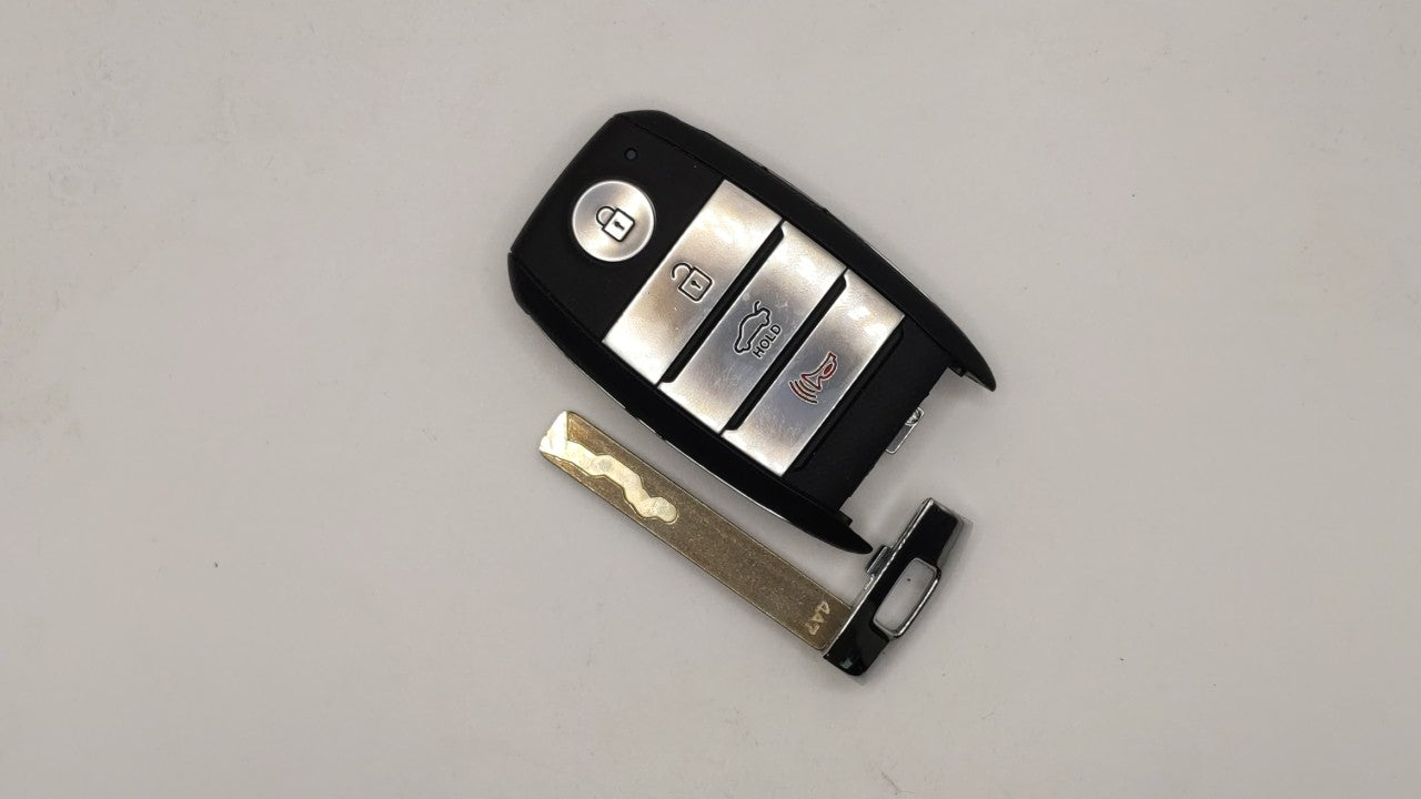 Kia Keyless Entry Remote Fob SY5QEFGE04 4 buttons - Oemusedautoparts1.com