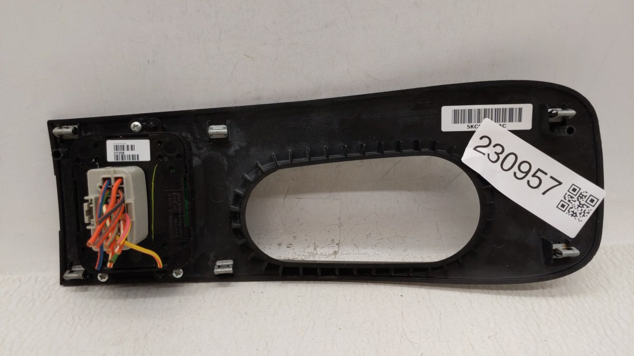 2004-2007 Jeep Liberty Master Power Window Switch Replacement Driver Side Left P/N:56010695AA 5KC09XZAAC Fits 2004 2005 2006 2007 OEM Used Auto Parts - Oemusedautoparts1.com