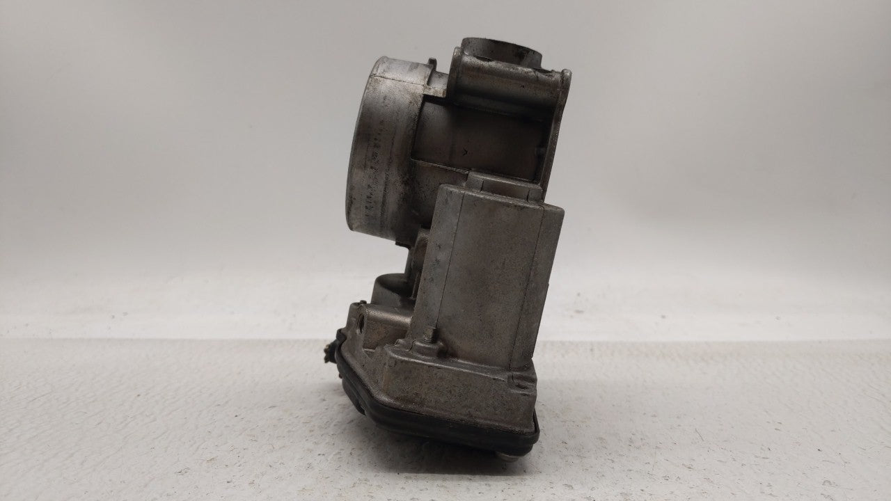 2013-2019 Ford Fusion Throttle Body P/N:DS7E-9F991-AK DS7E-9F991-AD Fits 2013 2014 2015 2016 2017 2018 2019 2020 OEM Used Auto Parts - Oemusedautoparts1.com