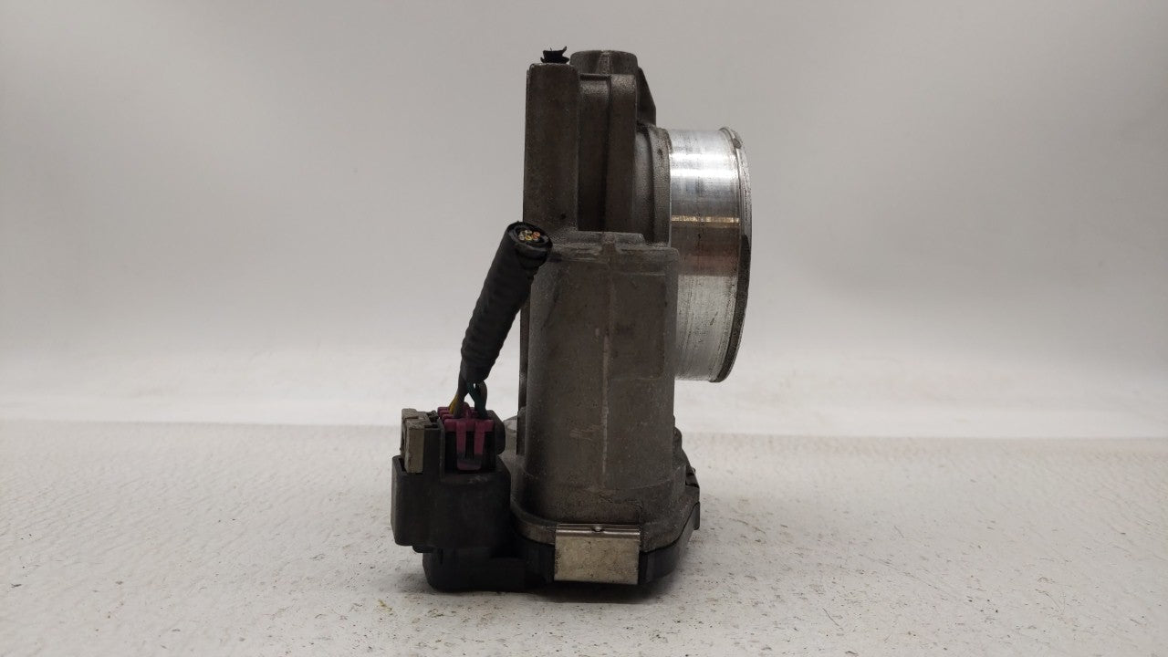 2007-2011 Cadillac Srx Throttle Body P/N:3140 AA 994AA 4417 C Fits 2007 2008 2009 2010 2011 2012 OEM Used Auto Parts - Oemusedautoparts1.com