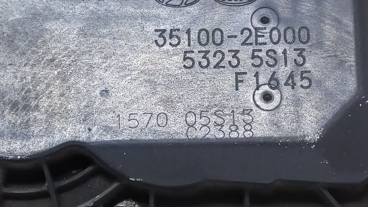 2011-2018 Hyundai Elantra Throttle Body P/N:35100-2E000 Fits 2011 2012 2013 2014 2015 2016 2017 2018 2019 OEM Used Auto Parts - Oemusedautoparts1.com