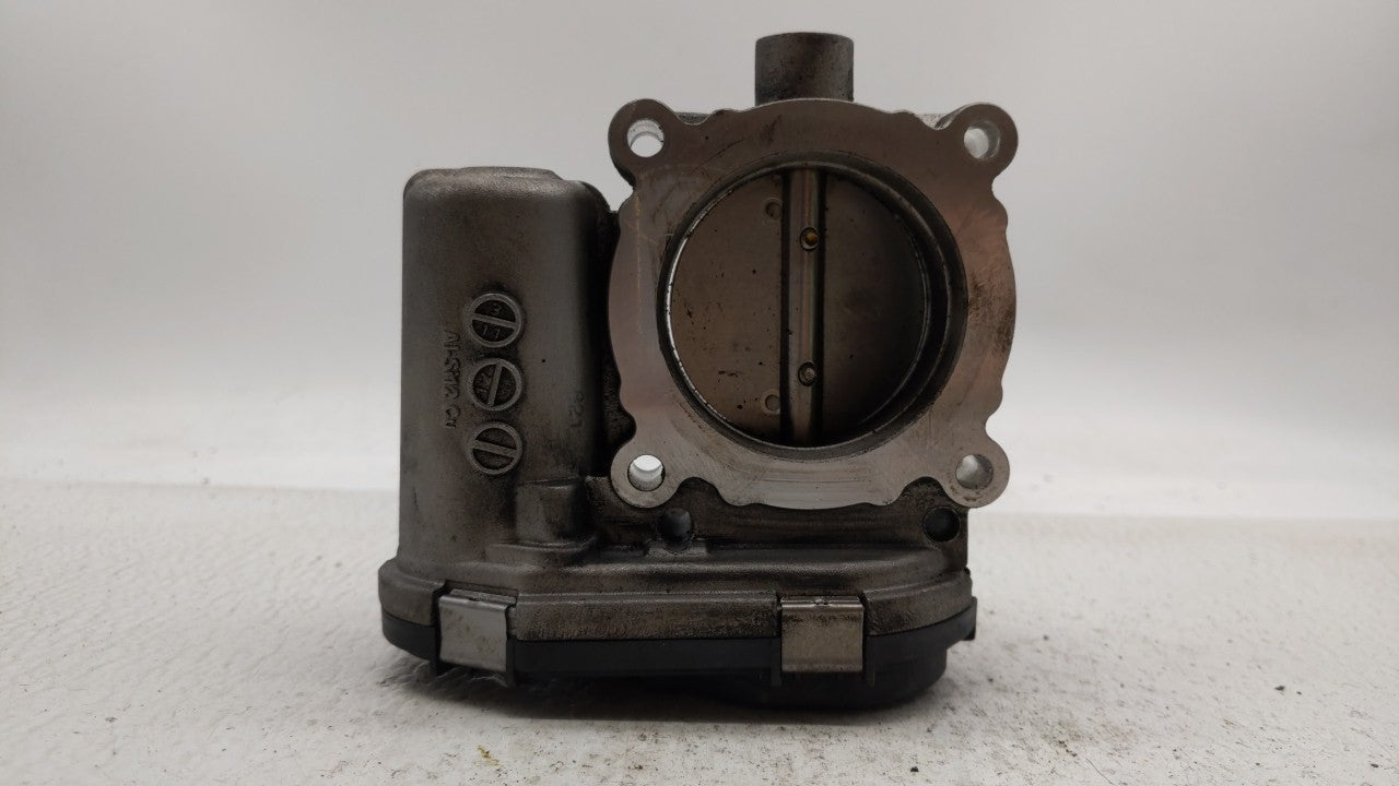 2012-2013 Ford Focus Throttle Body P/N:CM5E-9F991-AD Fits 2012 2013 2014 2015 2016 2017 OEM Used Auto Parts - Oemusedautoparts1.com