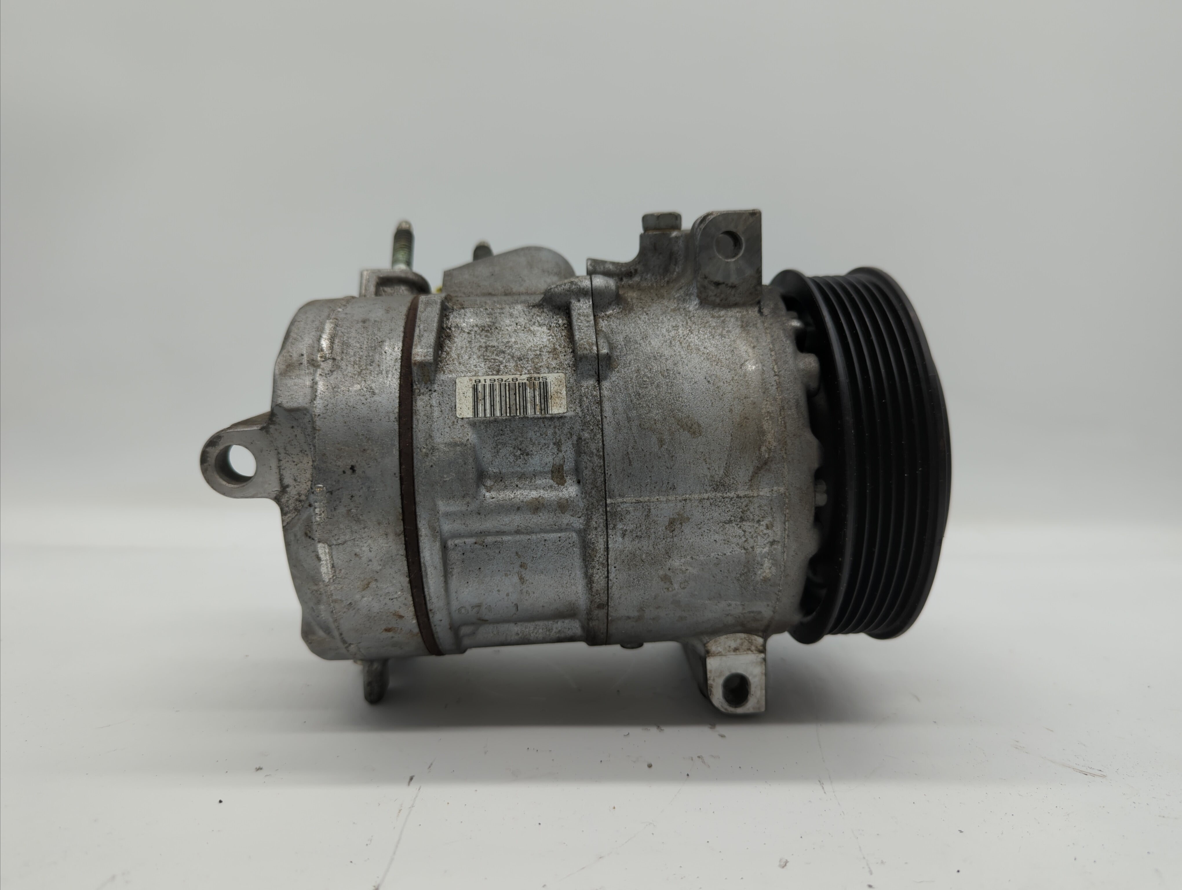 2011-2018 Hyundai Elantra Throttle Body P/N:35100-2E000 Fits 2011 2012 2013 2014 2015 2016 2017 2018 2019 OEM Used Auto Parts - Oemusedautoparts1.com