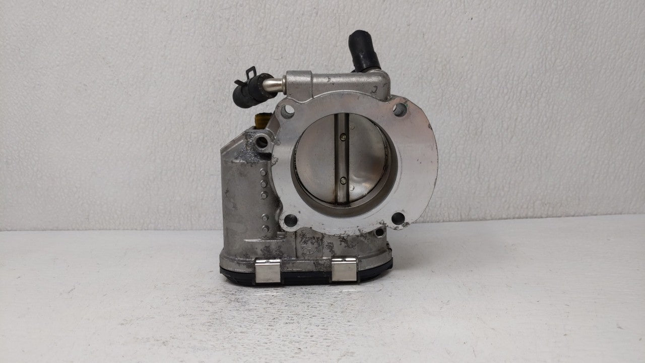 2011-2016 Kia Optima Throttle Body P/N:35100-2G800 Fits 2011 2012 2013 2014 2015 2016 OEM Used Auto Parts - Oemusedautoparts1.com