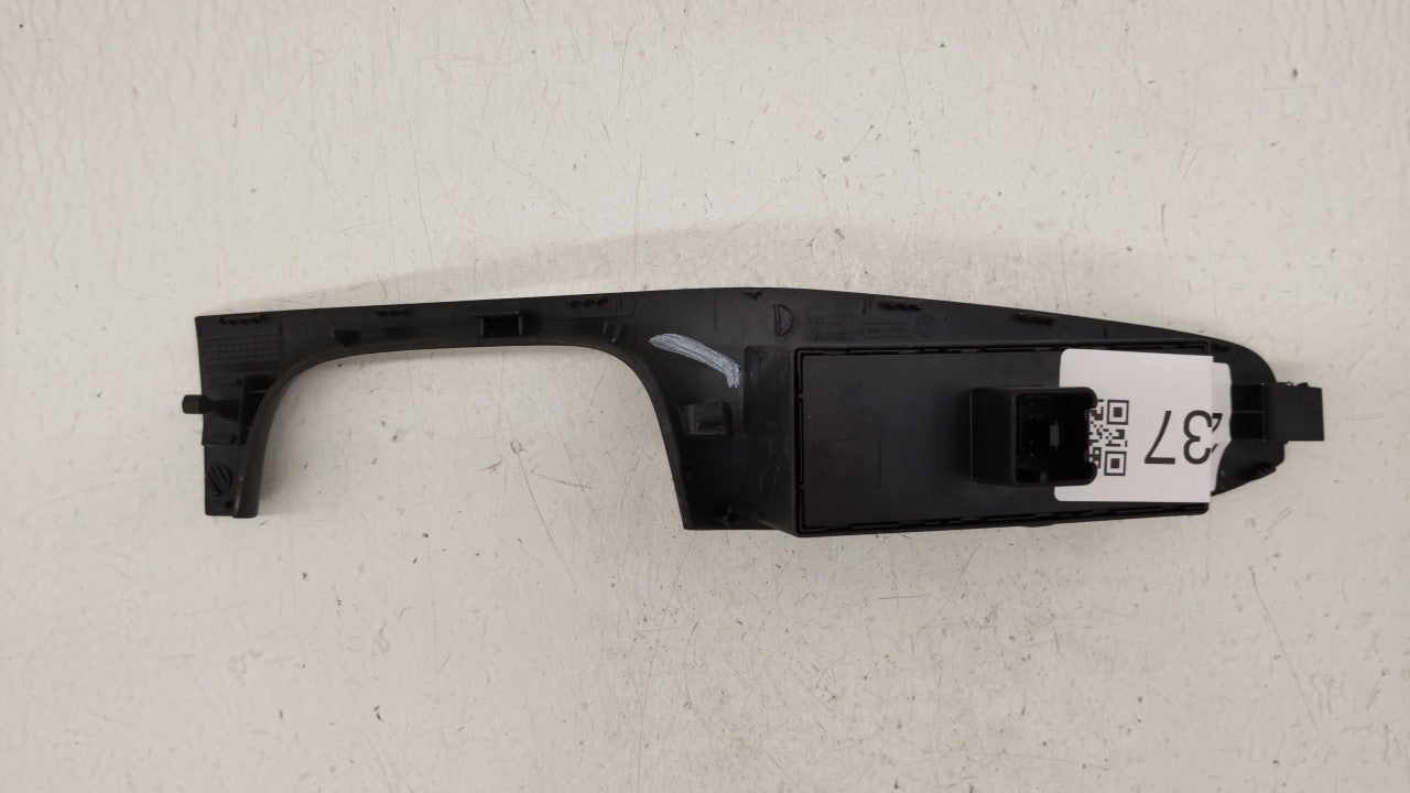 2012-2018 Volkswagen Passat Master Power Window Switch Replacement Driver Side Left P/N:5K1 959 565 1K4 959 857 B Fits OEM Used Auto Parts - Oemusedautoparts1.com