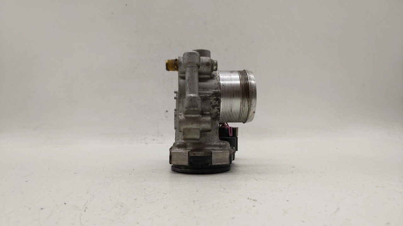 2013-2018 Chevrolet Trax Throttle Body P/N:55565489 12644239AA Fits 2011 2012 2013 2014 2015 2016 2017 2018 2019 OEM Used Auto Parts - Oemusedautoparts1.com