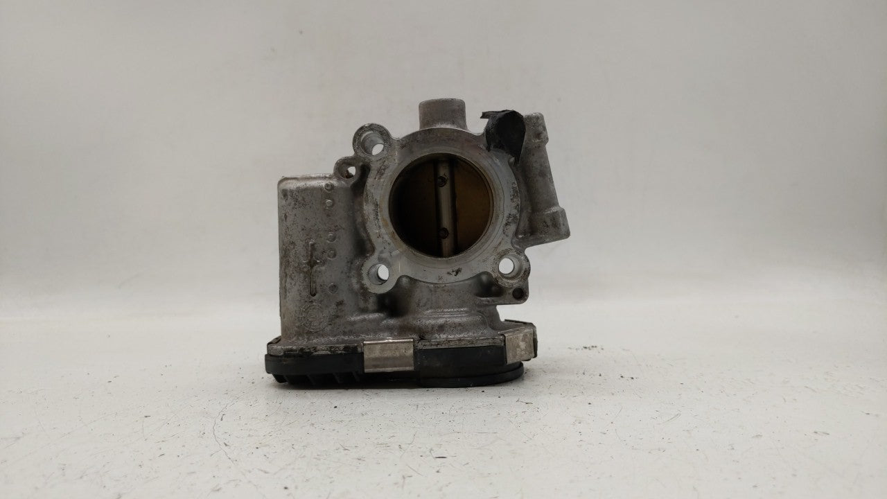 2013-2018 Chevrolet Trax Throttle Body P/N:55565489 12644239AA Fits 2011 2012 2013 2014 2015 2016 2017 2018 2019 OEM Used Auto Parts - Oemusedautoparts1.com