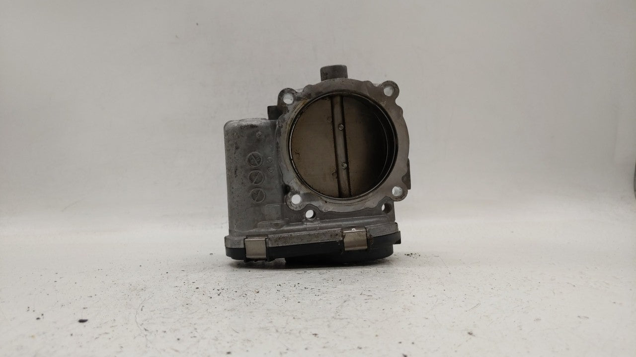 2011-2019 Jeep Grand Cherokee Throttle Body P/N:05184349AB 05184349AE Fits 2011 2012 2013 2014 2015 2016 2017 2018 2019 OEM Used Auto Parts - Oemusedautoparts1.com