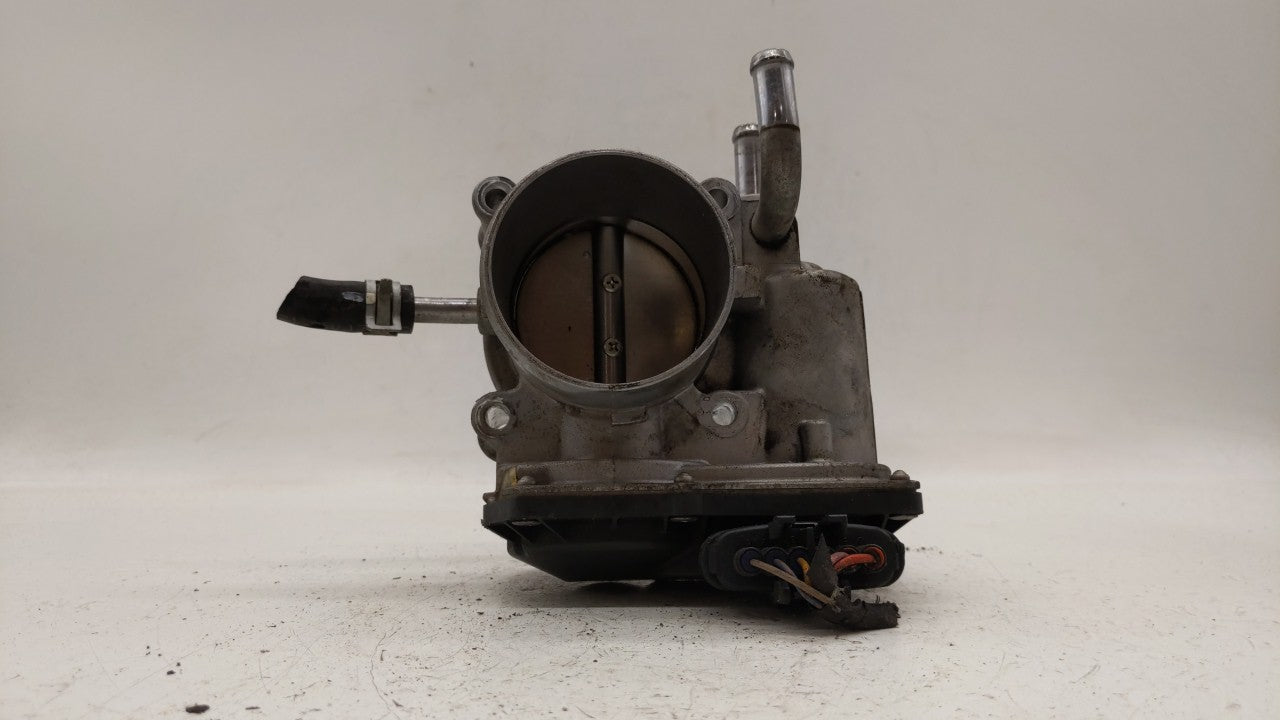 2012-2019 Kia Soul Throttle Body P/N:5302-1S02 35100-2B300 Fits 2012 2013 2014 2015 2016 2017 2018 2019 OEM Used Auto Parts - Oemusedautoparts1.com