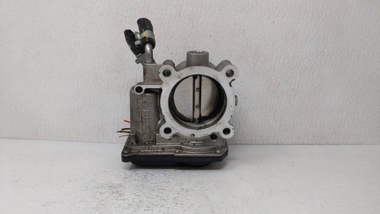 2011-2018 Hyundai Elantra Throttle Body P/N:35100-2E000 Fits 2011 2012 2013 2014 2015 2016 2017 2018 2019 OEM Used Auto Parts - Oemusedautoparts1.com