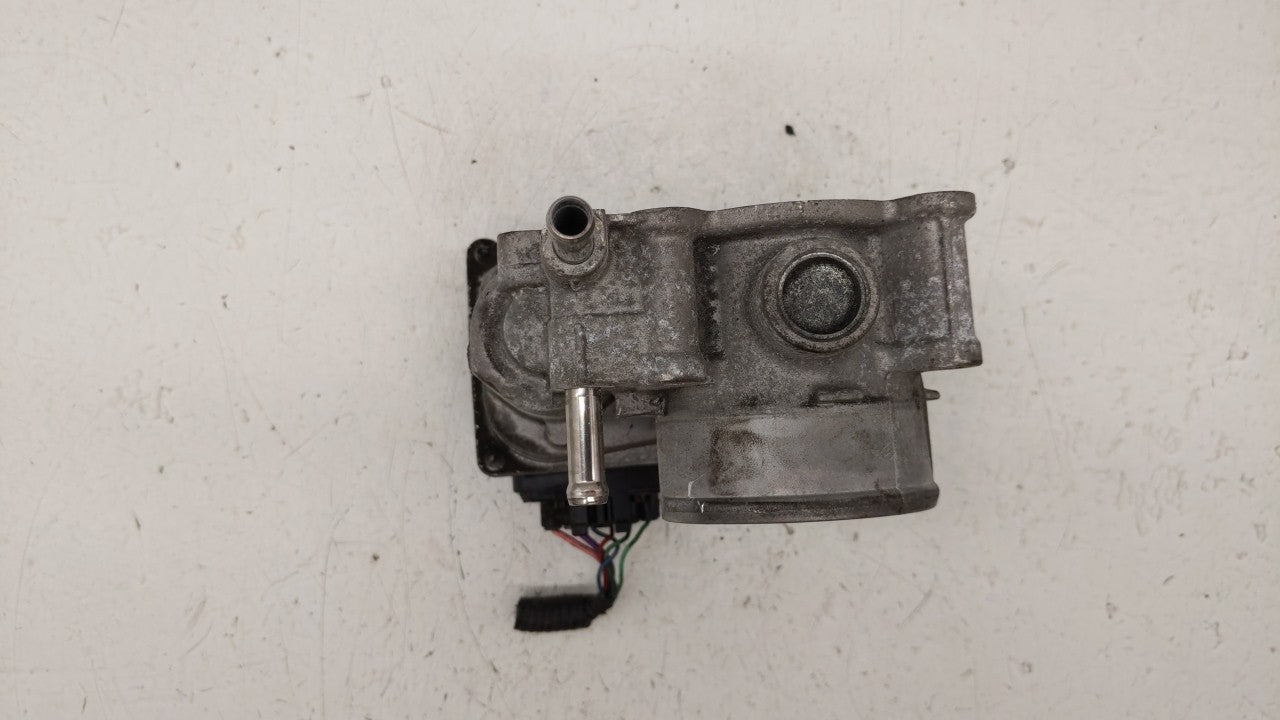 2011-2018 Toyota Corolla Throttle Body P/N:22030-0T080 Fits 2011 2012 2013 2014 2015 2016 2017 2018 OEM Used Auto Parts - Oemusedautoparts1.com