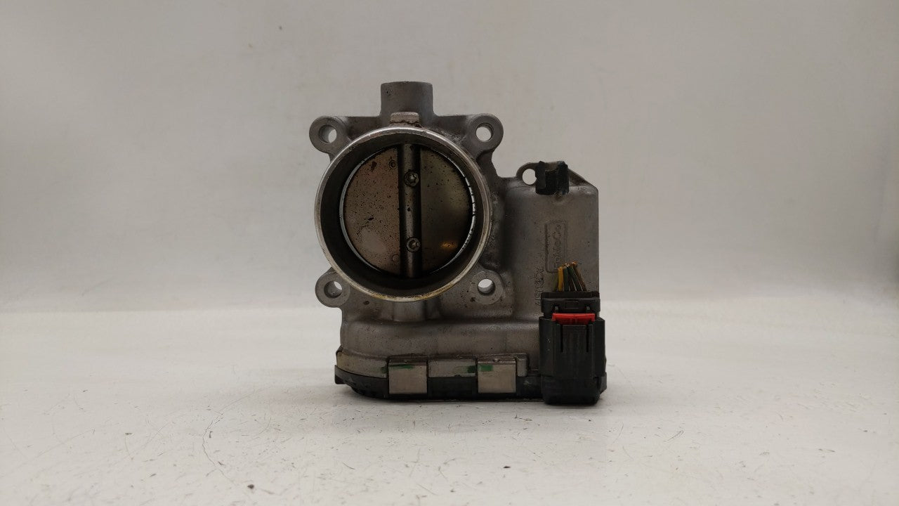 2016-2019 Ford Explorer Throttle Body P/N:DS7E-9F991-BB Fits 2014 2015 2016 2017 2018 2019 OEM Used Auto Parts - Oemusedautoparts1.com