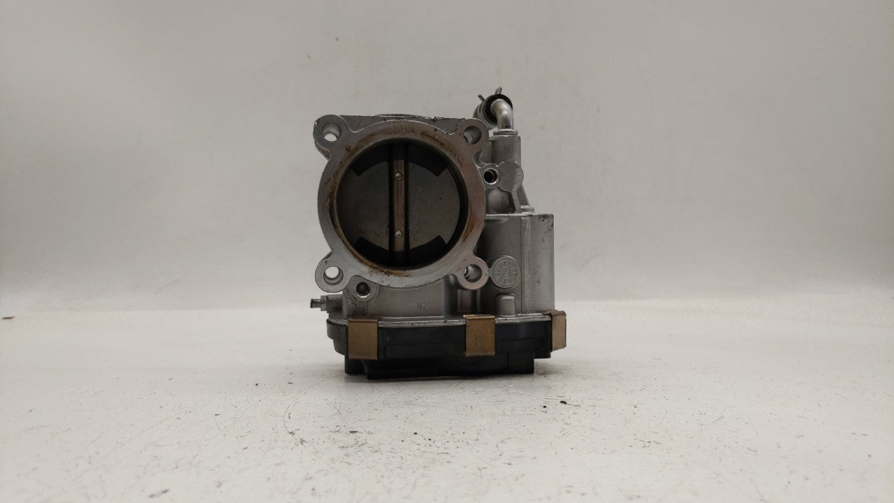 2016-2018 Infiniti Q50 Throttle Body P/N:RME60-52 Fits 2016 2017 2018 OEM Used Auto Parts - Oemusedautoparts1.com