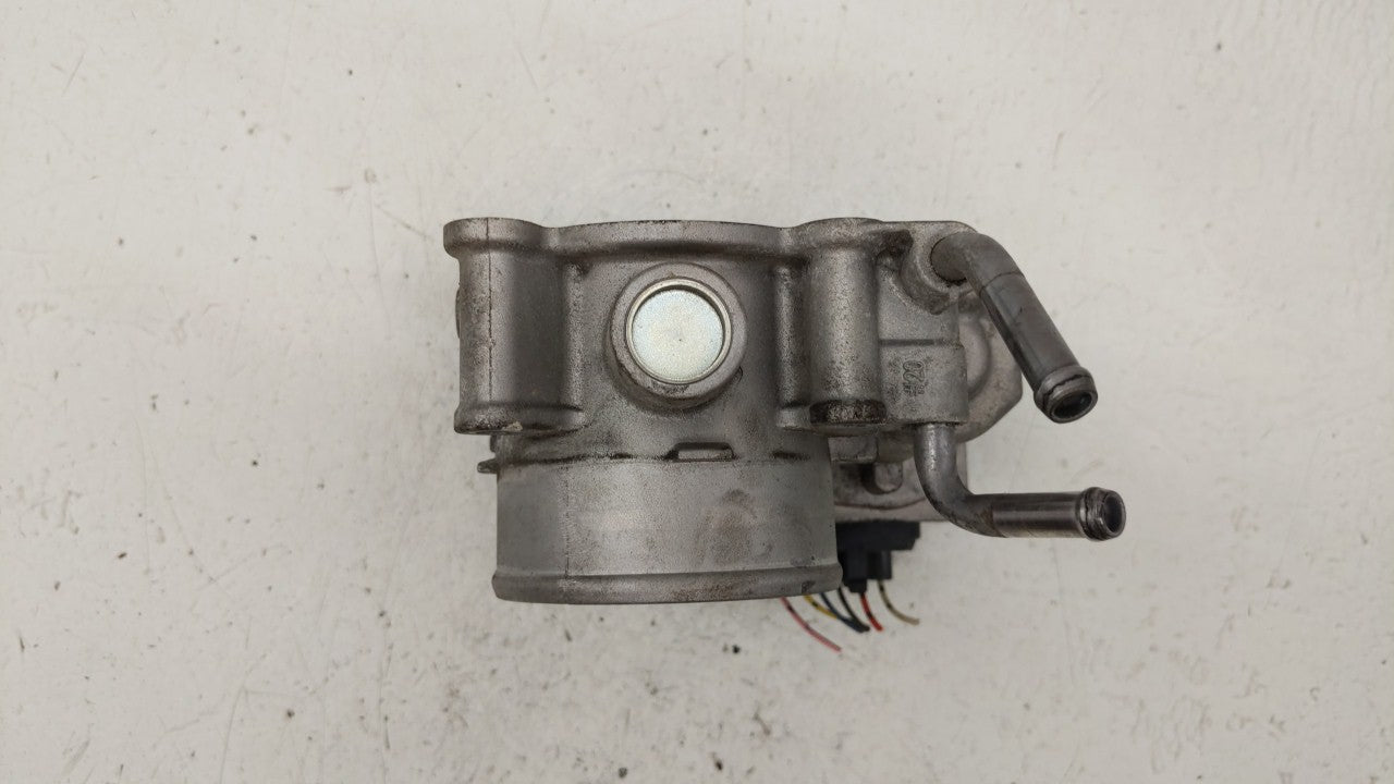 2011-2018 Hyundai Elantra Throttle Body P/N:35100-2E000 Fits 2011 2012 2013 2014 2015 2016 2017 2018 2019 OEM Used Auto Parts - Oemusedautoparts1.com