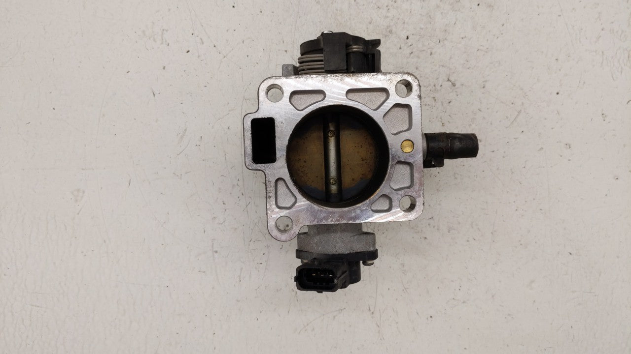 2006-2011 Hyundai Accent Throttle Body P/N:35170-26900 35100-26860 Fits 2006 2007 2008 2009 2010 2011 OEM Used Auto Parts - Oemusedautoparts1.com