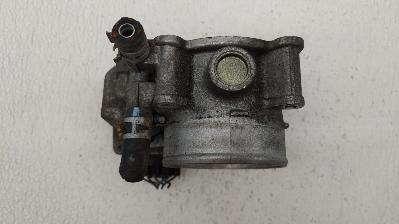 2005-2015 Toyota Tacoma Throttle Body P/N:22030-0P010 22030-31010 Fits OEM Used Auto Parts - Oemusedautoparts1.com