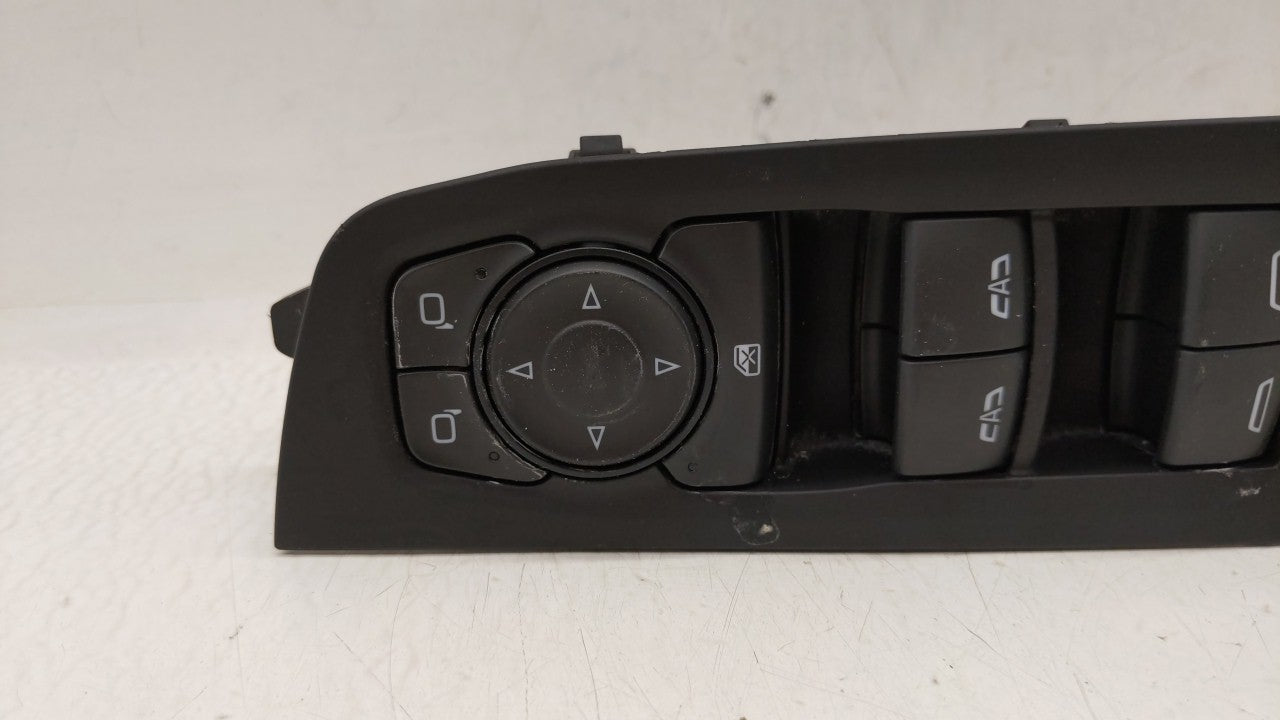 2022 Gmc Yukon Xl 1500 Master Power Window Switch Replacement Driver Side Left P/N:84960800 Fits OEM Used Auto Parts - Oemusedautoparts1.com