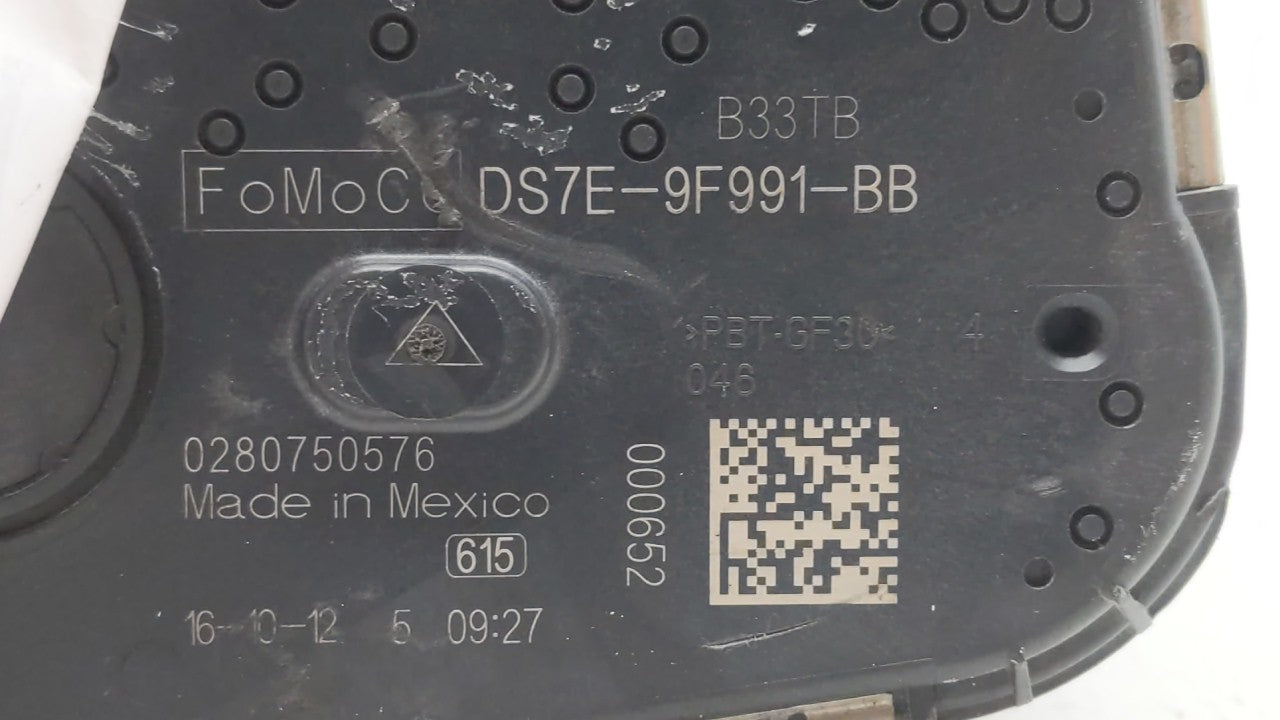 2014-2018 Ford Focus Throttle Body P/N:DS7E-9F991-BB Fits 2014 2015 2016 2017 2018 2019 OEM Used Auto Parts - Oemusedautoparts1.com