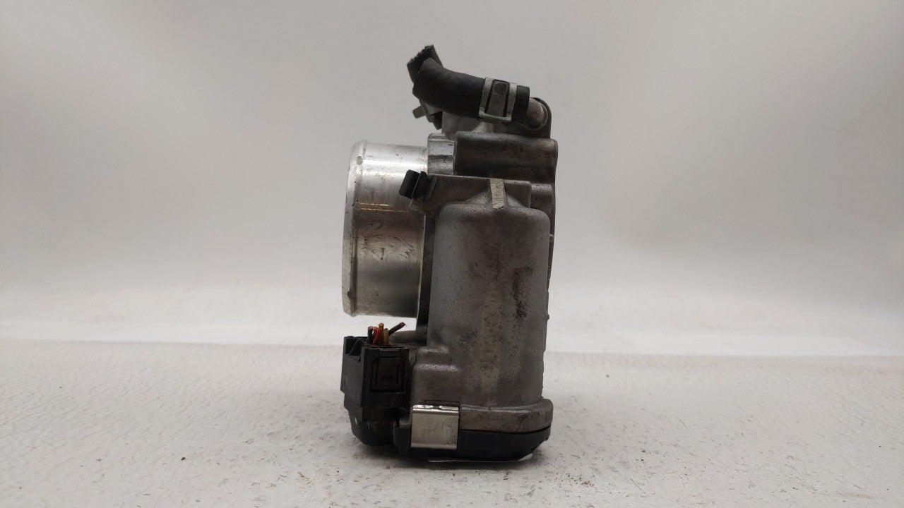 2015-2019 Hyundai Sonata Throttle Body P/N:0 280 750 618 35100-2G600 Fits 2015 2016 2017 2018 2019 OEM Used Auto Parts - Oemusedautoparts1.com