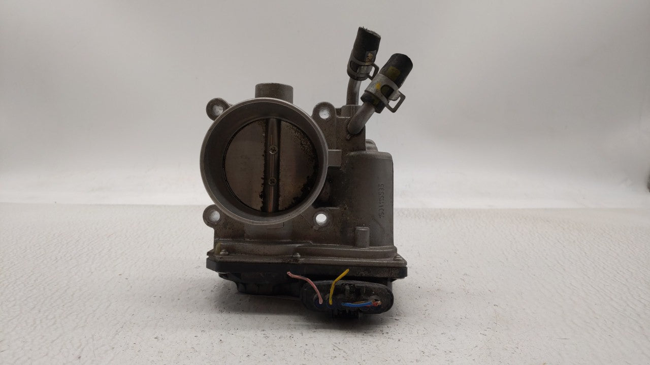 2011-2018 Hyundai Elantra Throttle Body P/N:35100-2E000 Fits 2011 2012 2013 2014 2015 2016 2017 2018 2019 OEM Used Auto Parts - Oemusedautoparts1.com