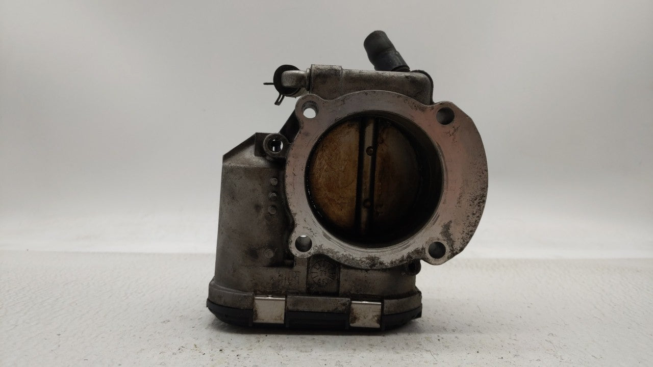 2011-2015 Kia Optima Throttle Body P/N:35100-2G700 Fits 2011 2012 2013 2014 2015 2016 OEM Used Auto Parts - Oemusedautoparts1.com