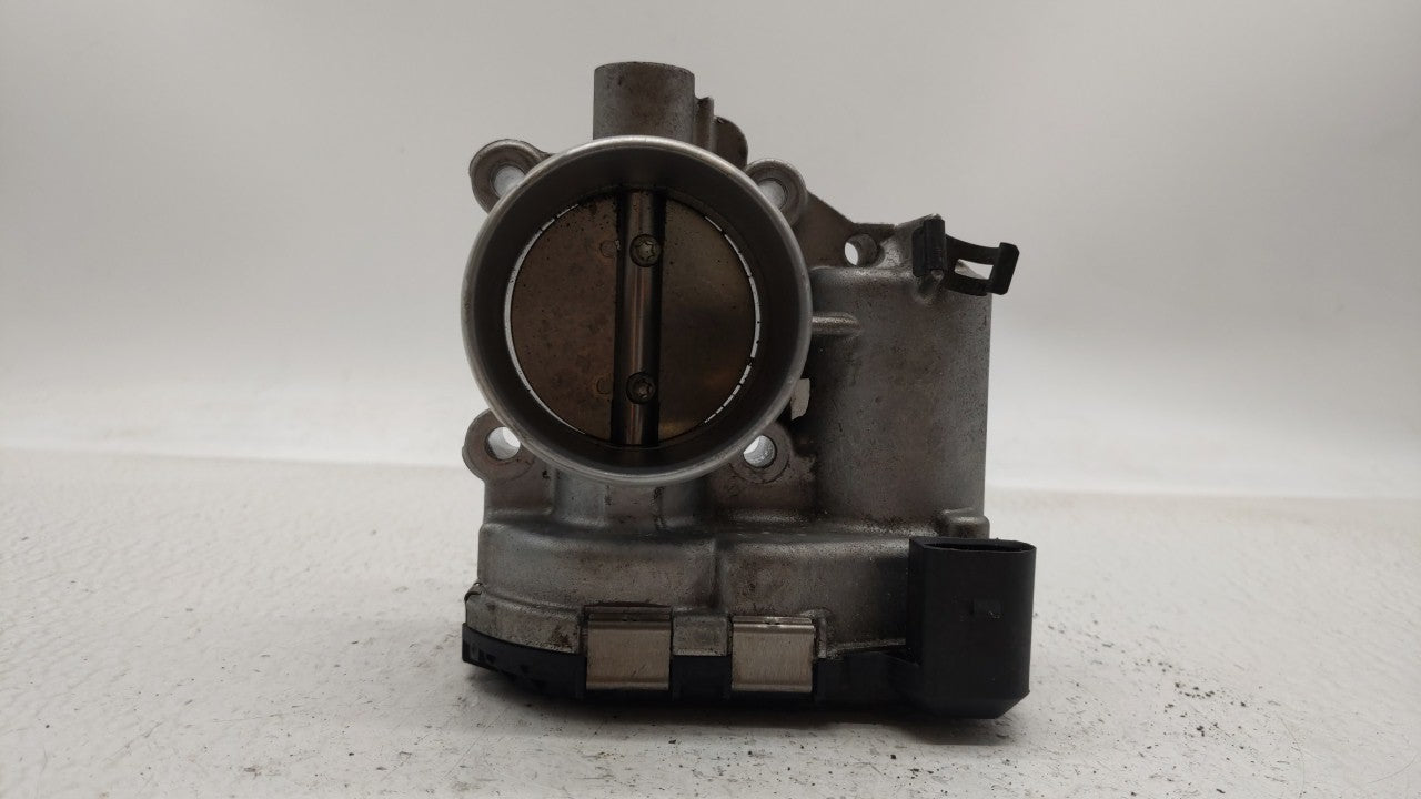 2013-2016 Ford Escape Throttle Body P/N:0 280 750 535 7S7G-9F991-CA Fits 2013 2014 2015 2016 2017 2018 2019 OEM Used Auto Parts - Oemusedautoparts1.com