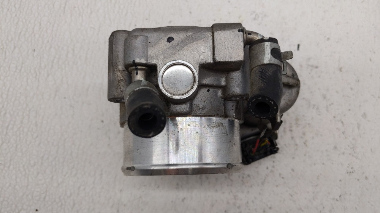 2015-2019 Hyundai Sonata Throttle Body P/N:0 280 750 618 35100-2G600 Fits 2015 2016 2017 2018 2019 OEM Used Auto Parts - Oemusedautoparts1.com