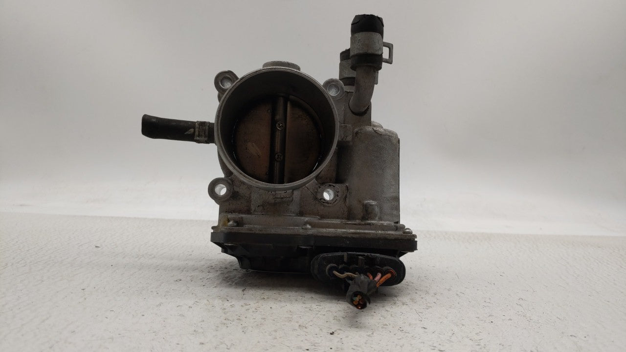 2012-2019 Kia Soul Throttle Body P/N:5302-1S02 35100-2B300 Fits 2012 2013 2014 2015 2016 2017 2018 2019 OEM Used Auto Parts - Oemusedautoparts1.com