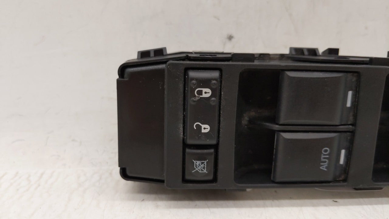 2011-2017 Jeep Patriot Master Power Window Switch Replacement Driver Side Left P/N:04602780AA 04602780AD Fits OEM Used Auto Parts - Oemusedautoparts1.com