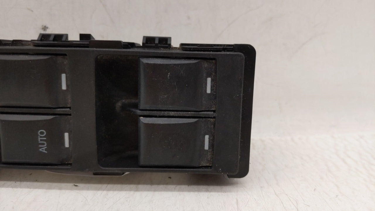 2011-2017 Jeep Patriot Master Power Window Switch Replacement Driver Side Left P/N:04602780AA 04602780AD Fits OEM Used Auto Parts - Oemusedautoparts1.com