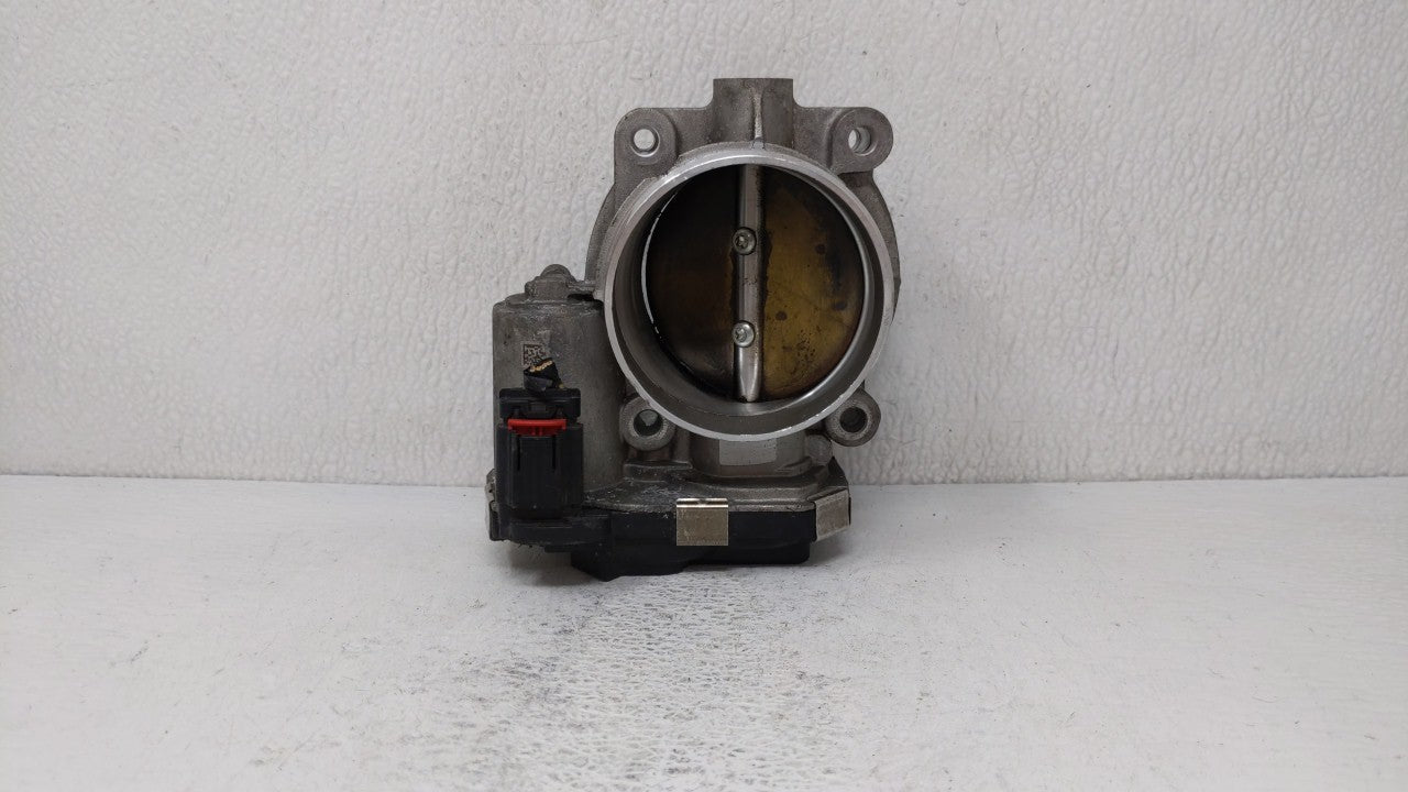 2012-2015 Chevrolet Camaro Throttle Body P/N:12670981AA 12632172BA Fits 2012 2013 2014 2015 2016 2017 2018 2019 OEM Used Auto Parts - Oemusedautoparts1.com